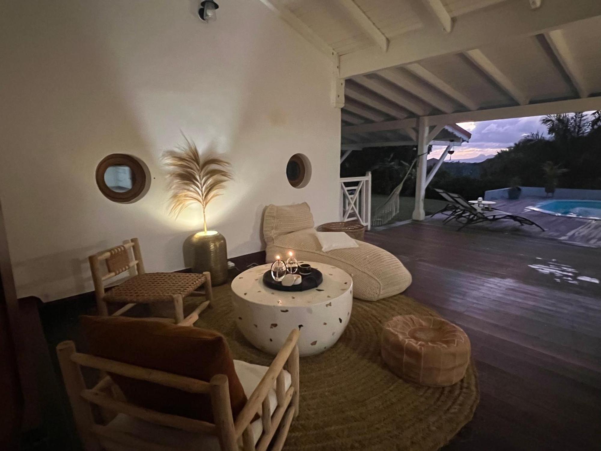 Spacieuse Villa Corossol Avec Piscine Et Jeux Exterieurs Ле Госие Екстериор снимка