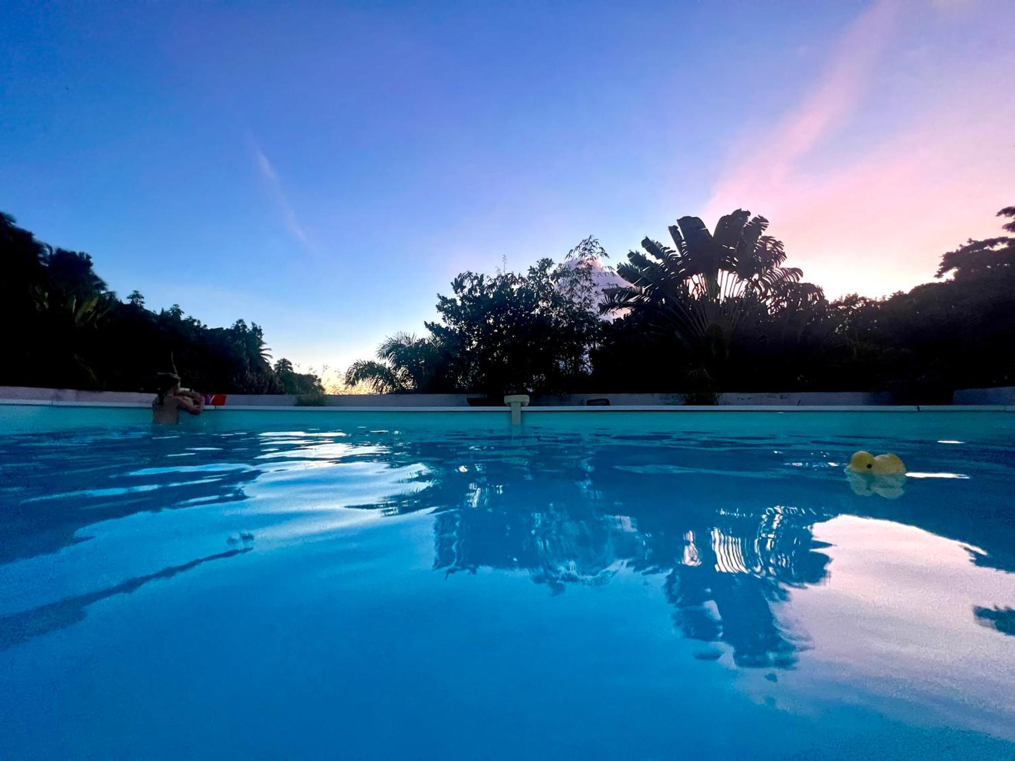 Spacieuse Villa Corossol Avec Piscine Et Jeux Exterieurs Ле Госие Екстериор снимка