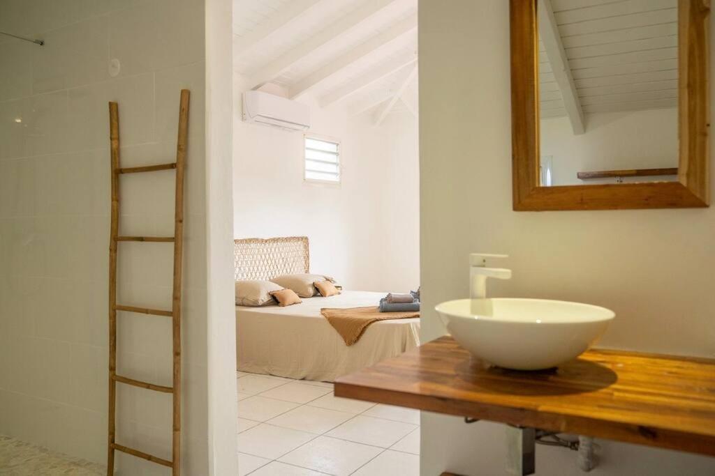 Spacieuse Villa Corossol Avec Piscine Et Jeux Exterieurs Ле Госие Екстериор снимка